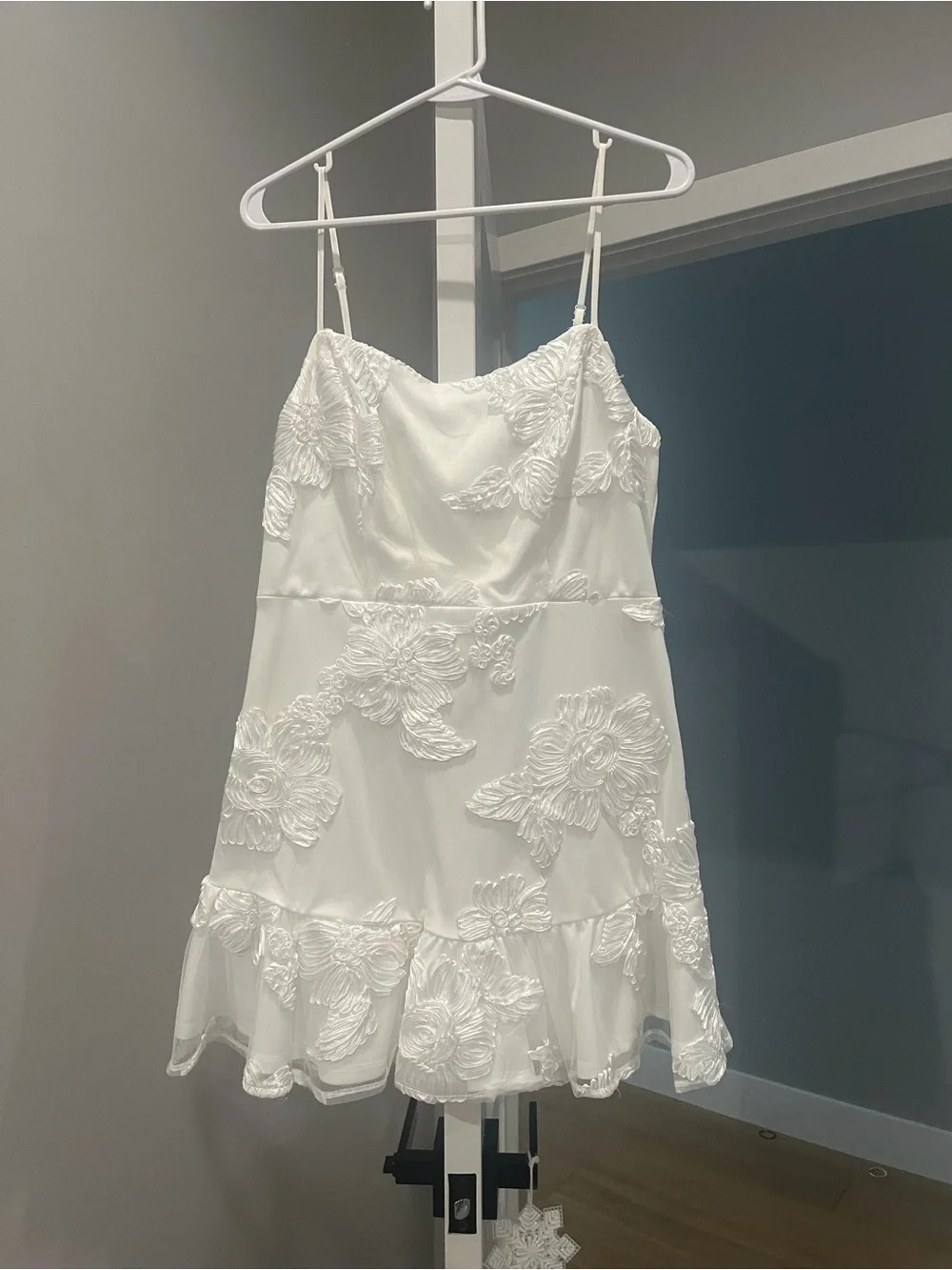 White Floral Appliqué Spaghetti Strap Mini Dress